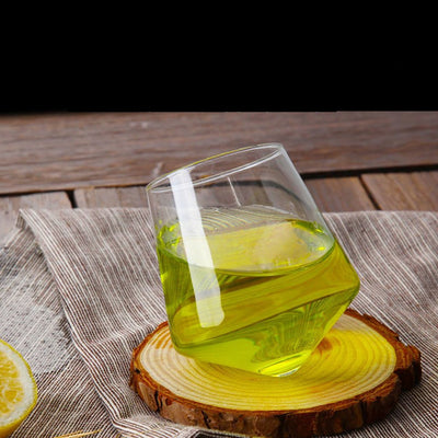 Verre à whisky culbuto à fond conique qui oscille et se redresse — vue 3