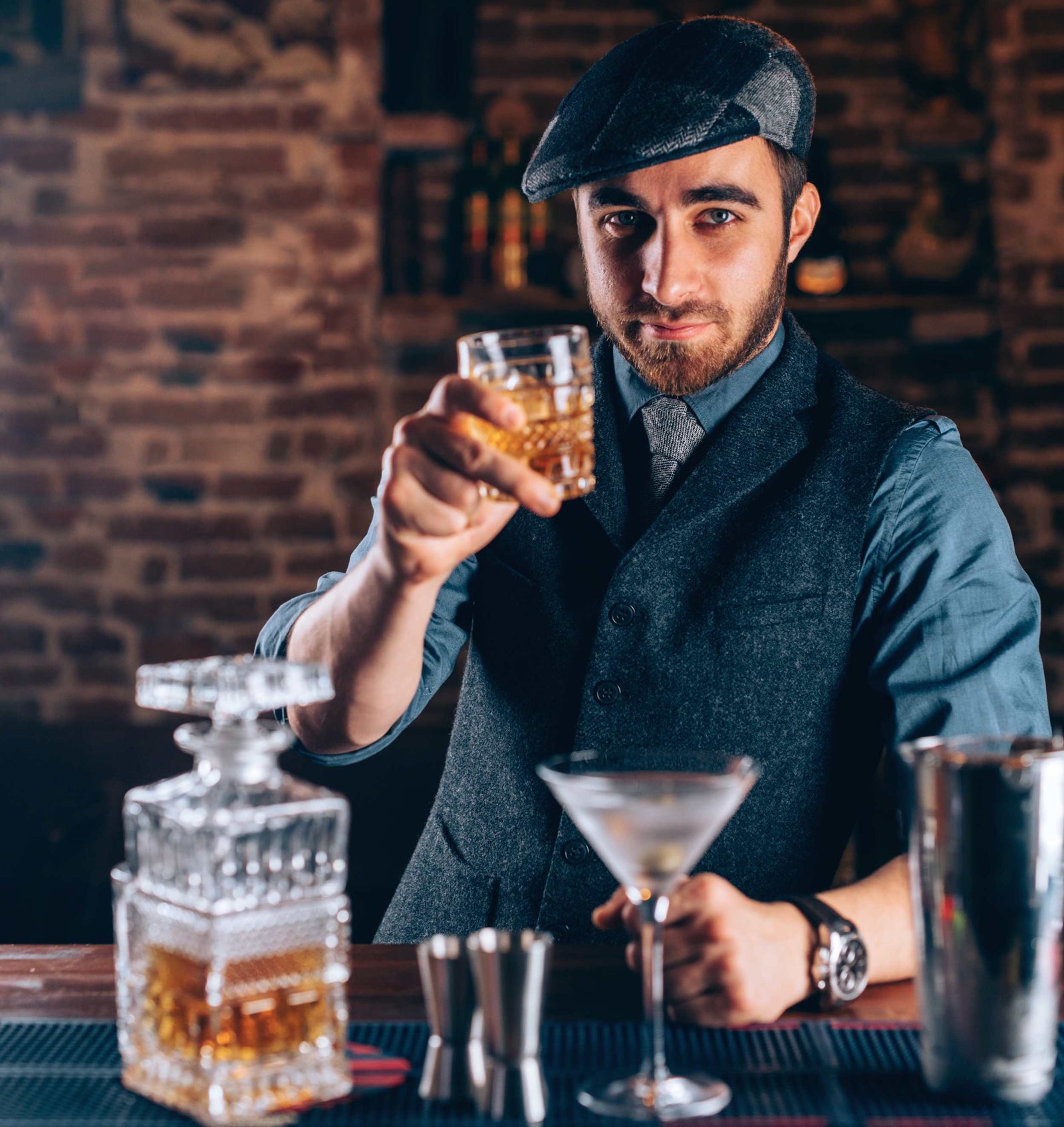 Alcool et Peau : L'effet de l'alcool sur votre visage et comment éviter les dégâts ?