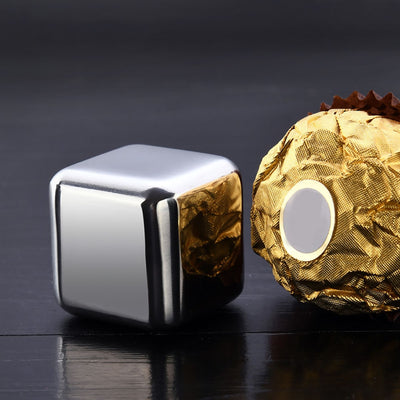 Pierres à Whisky "Cubes d'Acier" Boîte et Pince Incluses